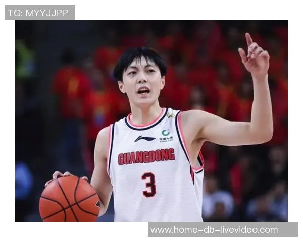 广东男篮或将进行大规模调整胡明轩成唯一留守核心朱芳雨面临交易徐杰压力 广东男篮或将进行大规模调整胡明轩成唯一留守核心朱芳雨面临交易徐杰压力