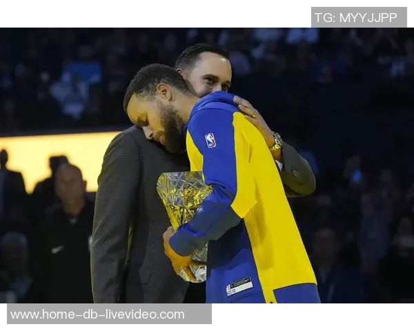 科尔表示库里将随队归程强调防守是赢得比赛的关键